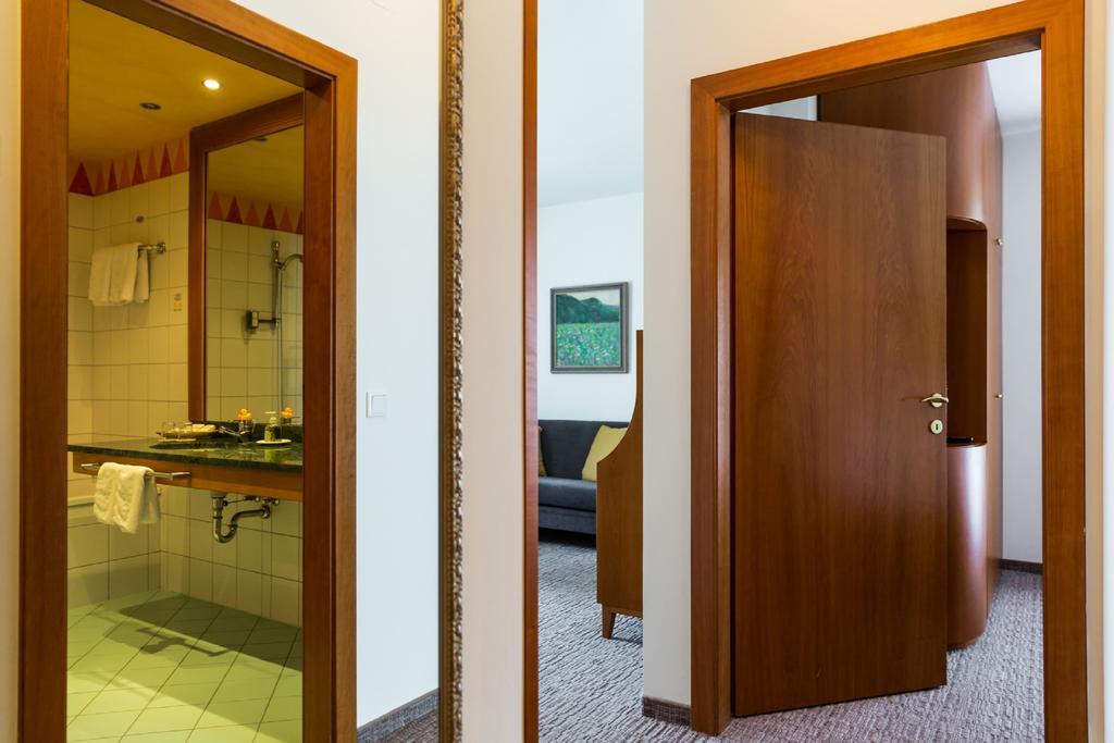 Hotel Goritschnigg Velden am Woerthersee Room photo